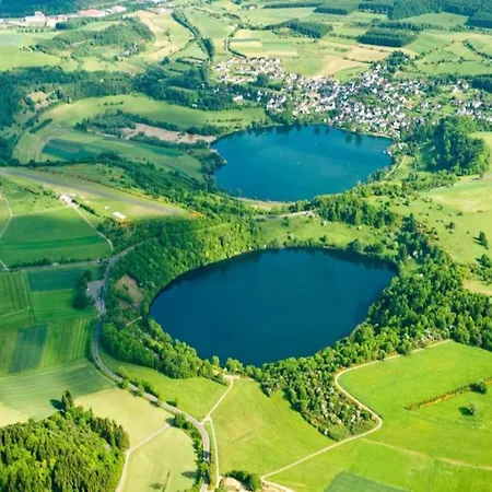 Apartment Near The Nurburgring With Terrace Hillesheim (Vulkaneifel)